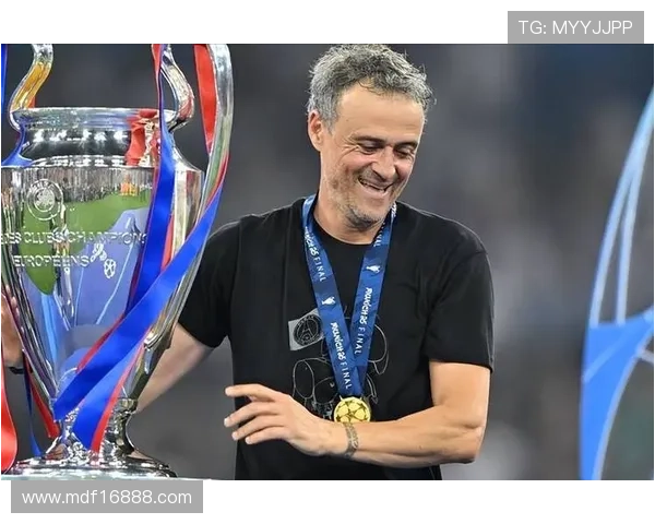 恩里克续约涨薪超五成跻身前三 恩里克续约涨薪超五成跻身前三